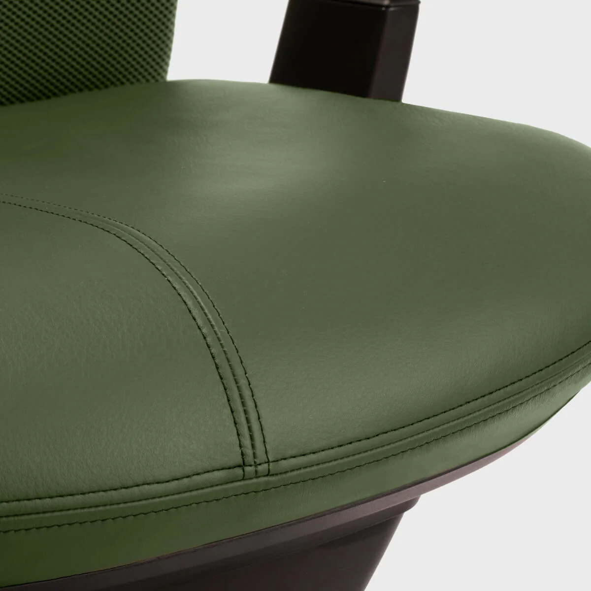 Haworth x Halo: Fern Gaming Chair - Image 12
