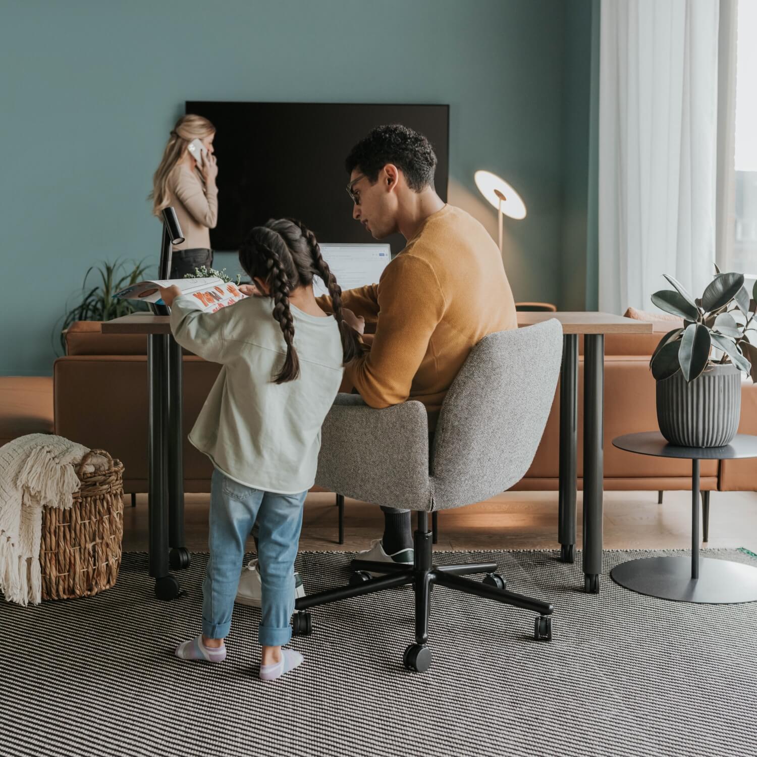 Poppy Guest Chair with 5-Star Base - Image 3