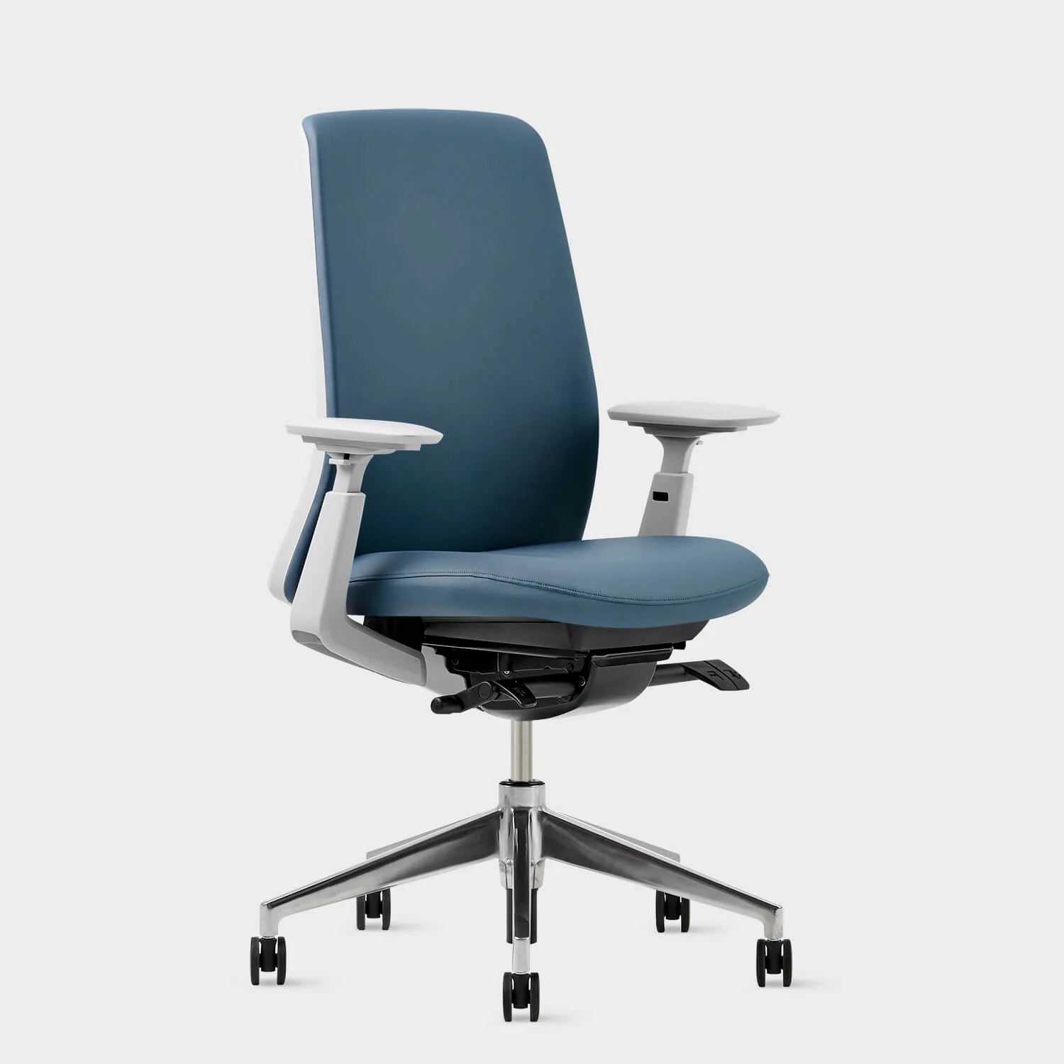 Soji Cleanable Office Chair - Image 3