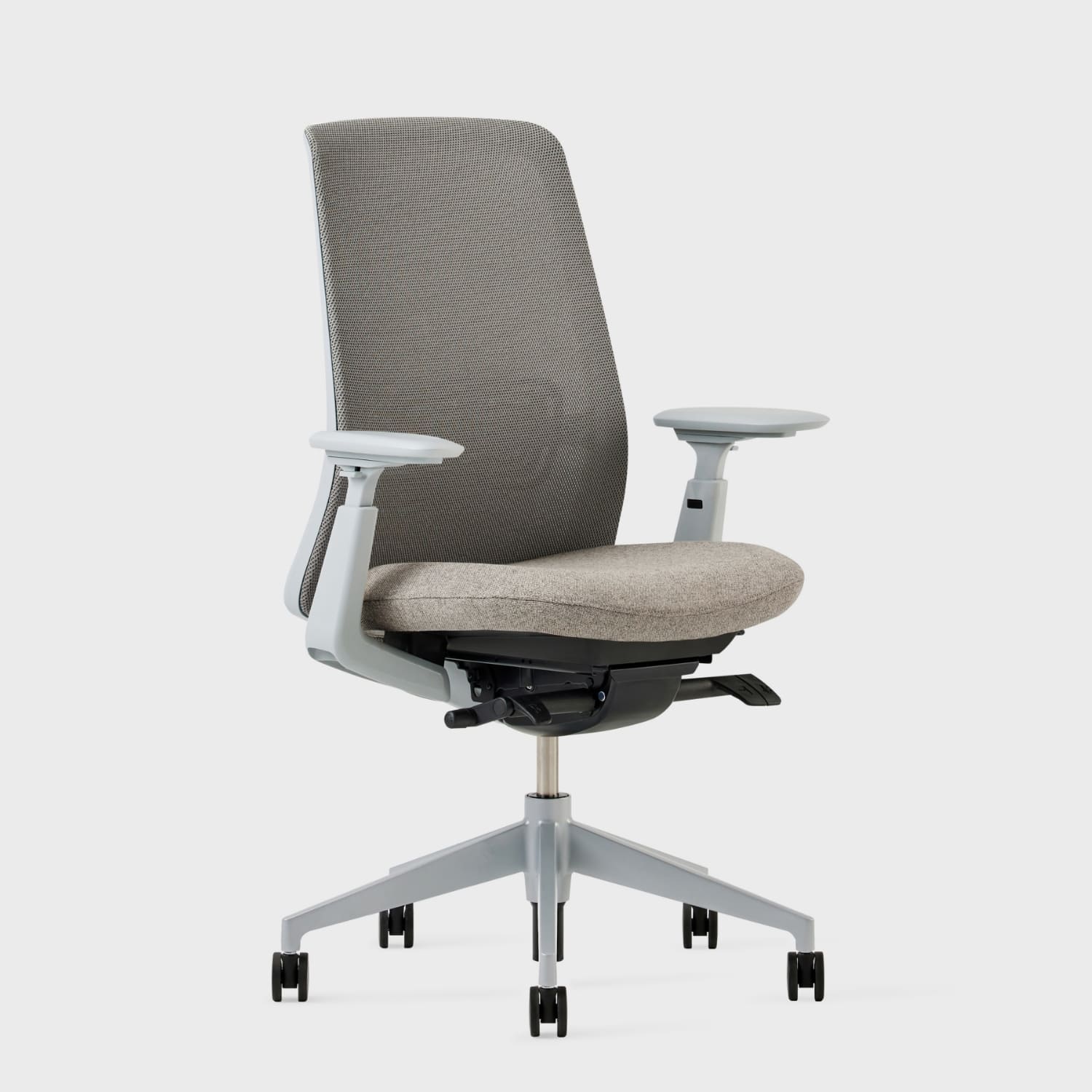 Soji Mesh Office Chair - Image 3